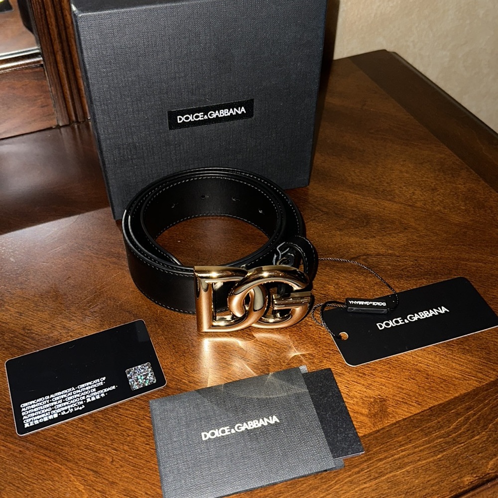 🌟Auth black Dolce & Gabbana women’s Buckle Belt size 80